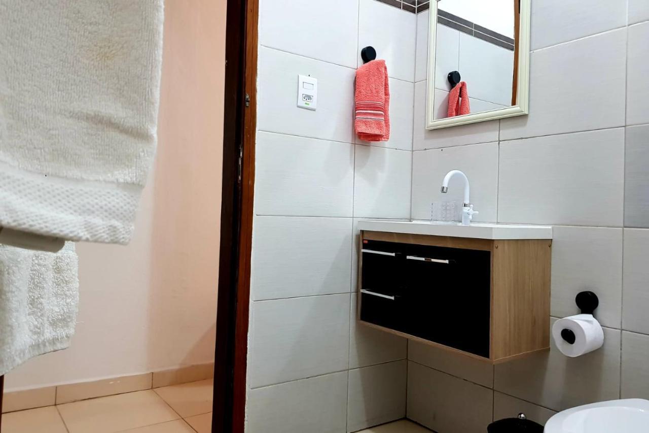 Casa Caicara Na Vila - Casa 01- Hospedaria Da Vila イリャベラ エクステリア 写真